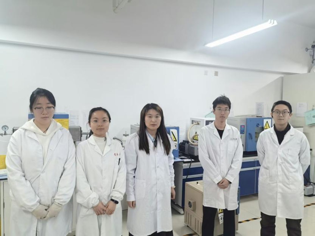 1cf548114e7a491a97bb6a13473fe378.jpg