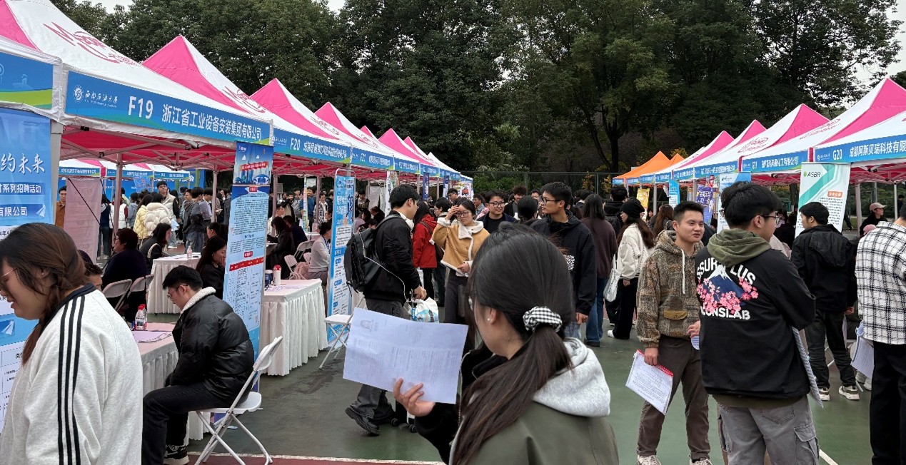 839ae93edbaf4e98b1659fb28f911912.jpg 839ae93edbaf4e98b1659fb28f911912.jpg